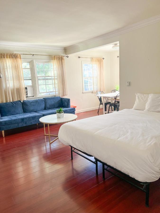 Charming Century City Condo Лос-Анджелес Екстер'єр фото